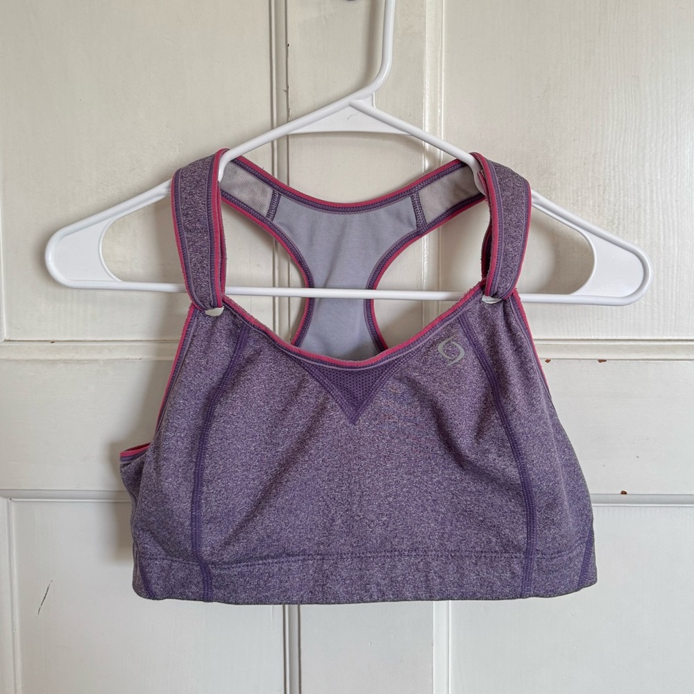 Moving Comfort purple pink Fiona sports bra size 38B